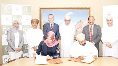 Zubair Corp signs collaboration MoU with Muscat University