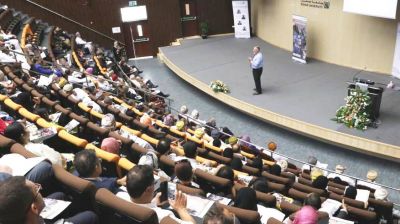 40 عرضًا وورشة عمل في مؤتمر التعليم والتعلم الرابع بجامعة صحار