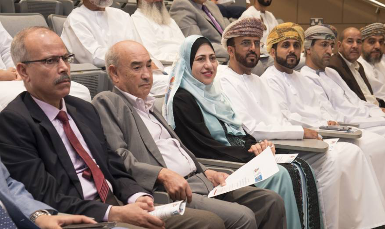 جامعة السلطان قابوس تحتفل باليوم العالمي للغة العربية