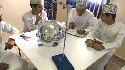 266 طالبا وطالبة ينهون المرحلة الأولى من برنامج "STEM OMAN"