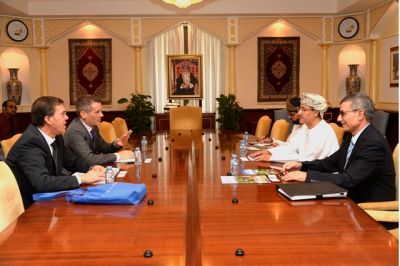 Lakehead University Seeks Ties with SQU