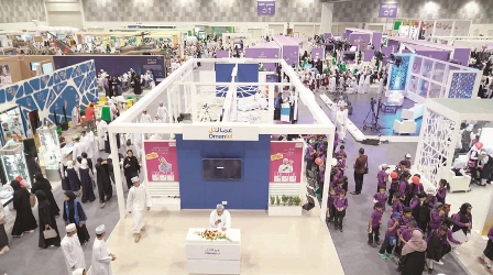 مهرجان «عُمان للعلوم» يحتضن أركانا تعليمية وترفيهية تثري الحركة العلمية والابتكارية في السلطنة.. وتشهد تفاعلا مكثّفا