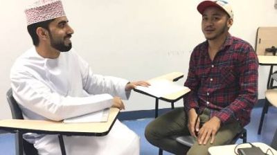 جماعة الدراسات العليا بجامعة السلطان قابوس تنظم ورشا تدريبية في اللغة العربية لغير الناطقين بها