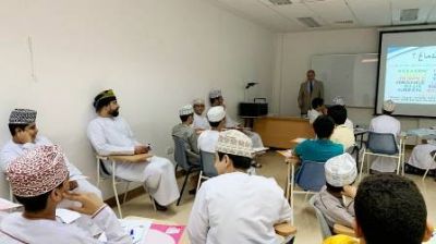 40 طالبا مستفيدون من "قائد المستقبل" بجامعة السلطان قابوس