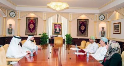 مناقشة أوجه التعاون بين جامعة السلطان قابوس وجامعة الإمام عبدالرحمن بن فيصل