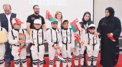 فريق السلطنة يحصل على جائزة البرمجة الإبداعية في البطولة العربية للروبوت بالأردن