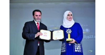 تكريم عذراء المعولية بجائزة أفضل العرب (فئة التميز العلمي والبحثي العربي ٢٠١٩ (
